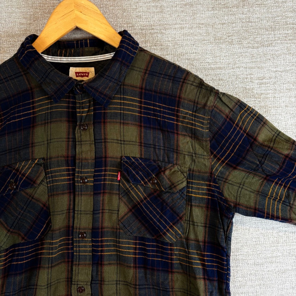 Levis Wabash Plaid Flannel Shirt Men L Olive Navy Gold Plaid 2 Button EUC Grunge